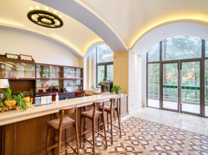 Swanburg Resort Hotel
