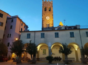 Dume Cosy Apt - Central - Near the Beach with A.C.