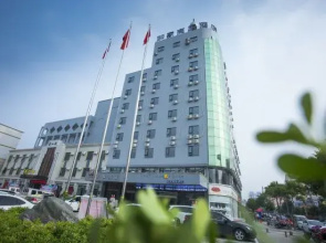Homeinn Selected Hotel (Zaozhuang Xuecheng Guangming West Road Railway Station)