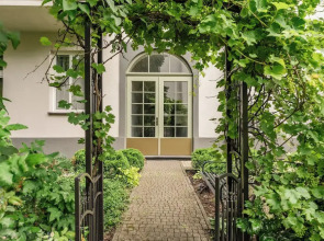 Riverside Nest - LoftAffair