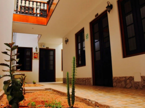 Colonial Plaza Hotel