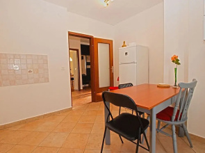 Apartment 1092