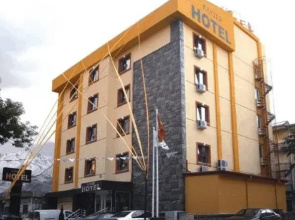 Kayzer Hotel