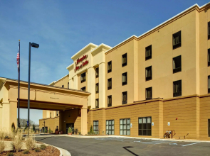 Hampton Inn & Suites Columbus