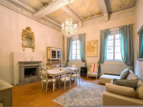 Tuscan Palace - Avignonesi