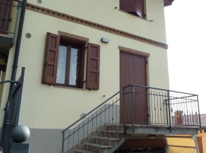 LocAnna House