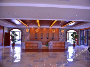 Yaxue Holiday Hotel
