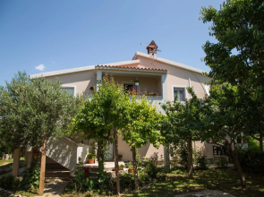 Ana - Great Location, Near the Beach - A2