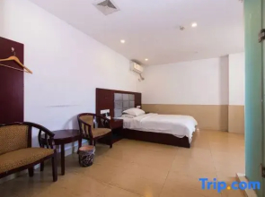 Xinyang Mengyuan Express Hotel