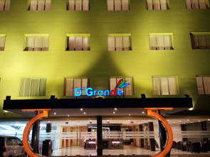 Dgrande Hotel