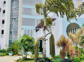 Luxury Oceanline Apartment-Shaza