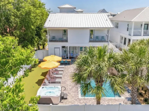 Villa Near Beach w/ Pool & Outdoor Dining Bohemian Beach Retreat by Avantstay