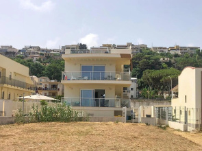 Beautiful Apartment in Alcamo With Wifi and 2 Bedrooms