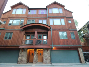 Mill Creek 72 by SummitCove Vacation Lodging