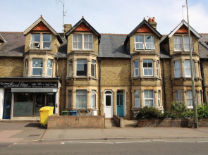 Oxford West House