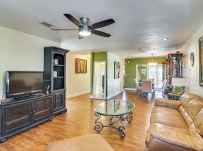 Pompano Beach Bungalow w/ Private Pool!
