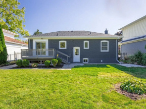 Stunning and Exclusive Home in Burlington