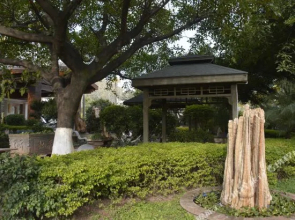 Xichang Zui Taiping Hotel(西昌邛海醉太平大酒店)