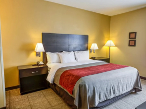 Quality Inn & Suites Lenexa Kansas City