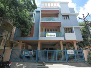 ULO Saicharan Comfort Inn