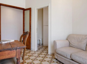 Piazza Concordia Apartment with Balcony