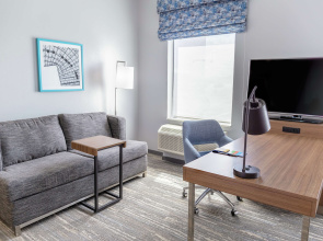 Hampton Inn & Suites Bridgeview Chicago