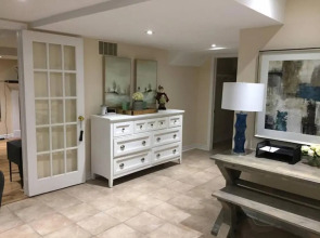 Beautiful 1 bedroom lower level apartment