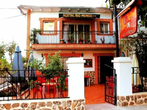 Hostal Rural Río Mundo