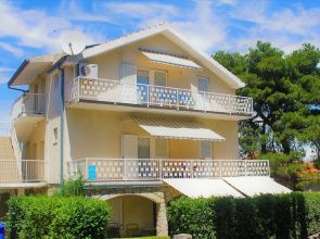 Great Location in Biograd, Large Terrace and 200m to the Beach! 2 Guests