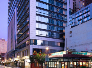 Hilton Garden Inn Pittsburgh Downtown