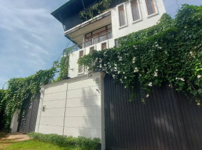 Dream Paradise Water Front Villa