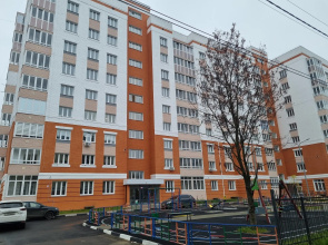 Apartments on Shiroko-Kholodnaya street, 8