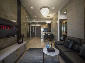 MarQ Vacation By KVG Suite Apartment