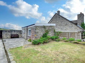 Holiday Home Acton