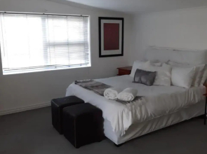 Sunny Get Away for a Family of 4