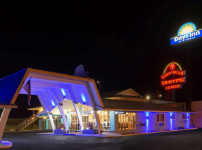 Rosewood Inn and Suites