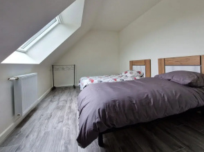 Spacious House Near Pink Granite Coast