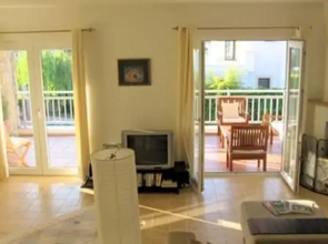 Holiday Villa BY2011