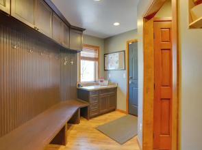 Expansive Retreat on 5 Acres in Shakopee!