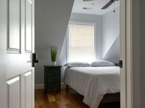 Queen Bed - Boston - RM 2