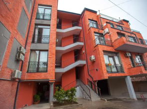 Apartment on L.Meskhishvili Turn