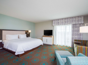Hampton Inn & Suites Chincoteague Waterfront