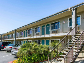 Rodeway Inn Ontario Airport Mills