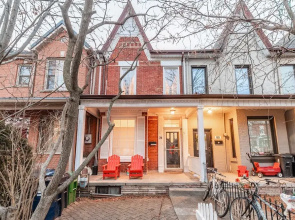 Spectacular Two Storey 3 Bedroom
