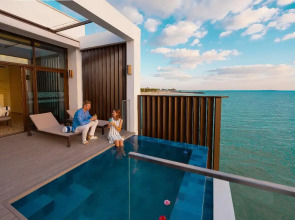 Bab Al Nojoum Hudayriyat Villas