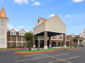 LeBossier Hotel