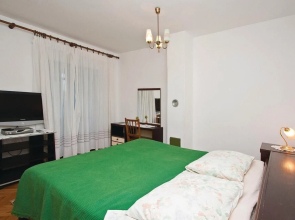 Awesome Apartment in Porec With 1 Bedrooms