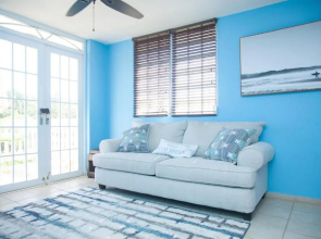 Two bedroom villa Penthouse, rooftop terrace steps from Sandy Beach PRV 301Sandy Beach and the west