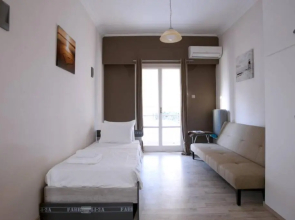 Studio Next to Agios Nikolaos Church