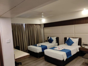 Hotel Minerva Grand